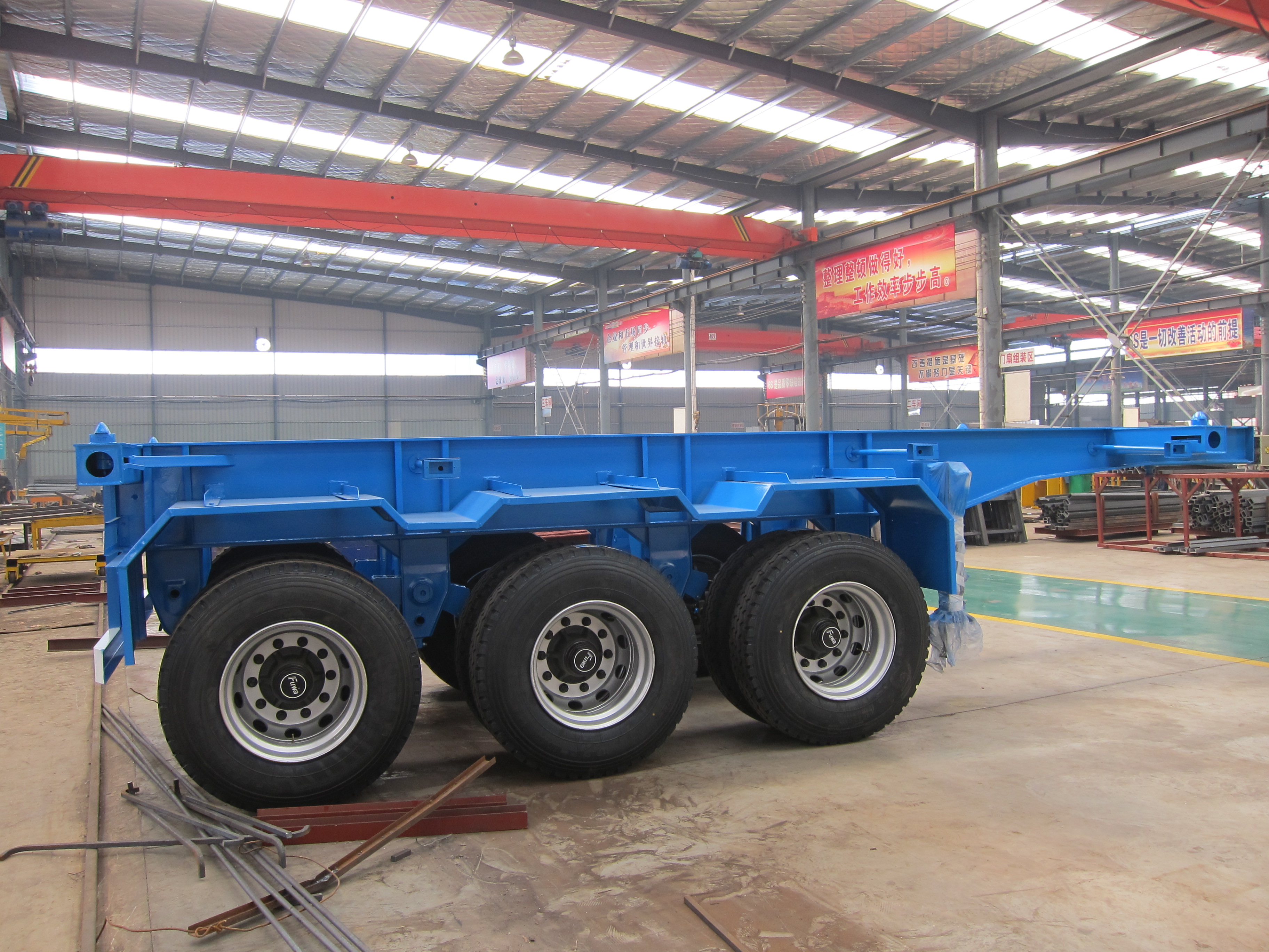 Light Tare Weight 2/3 Axles 20-40-45ft Air Suspension Container Chassis Semi-Trailer