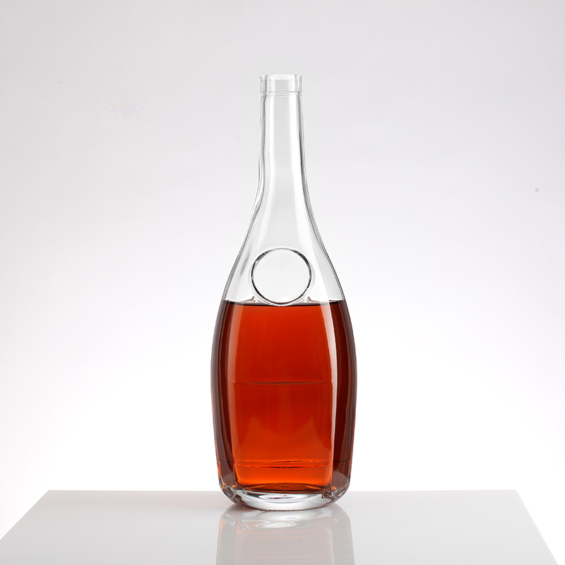 Aluminum Plastic PP Collar Material 500 ml Transparent Customized Embossed Liquor Bottle
