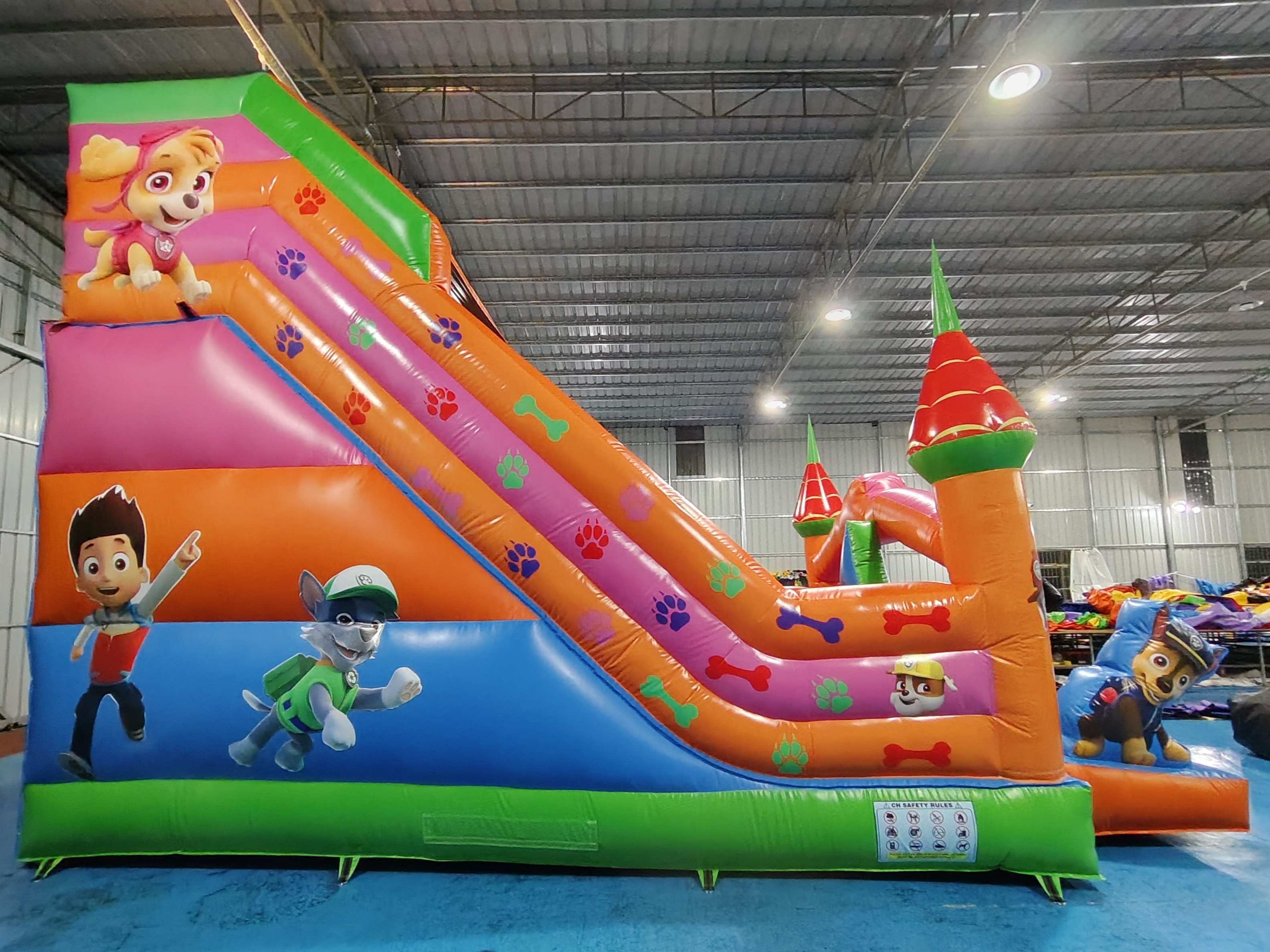 Popular Commercial Inflatable Slides PAW Patrol Theme Inflatable Slides Castle For Kids And Adults