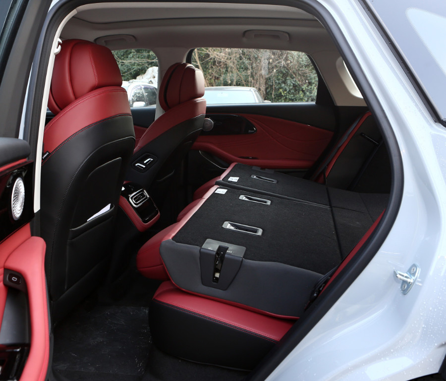2023 Gasoline Chery Exeed Stellar Two Wheel Drive 2.0T 261HP L4 5 Door 5 seats SUV