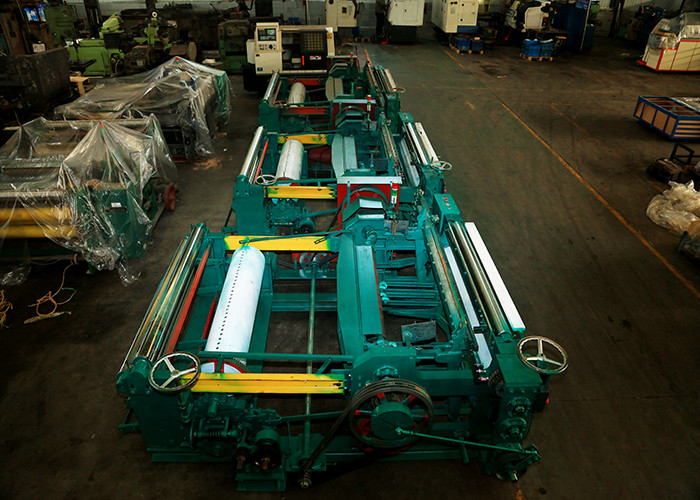 40-400 Mesh / Inch 0.200mm Shuttleless Weaving Machine