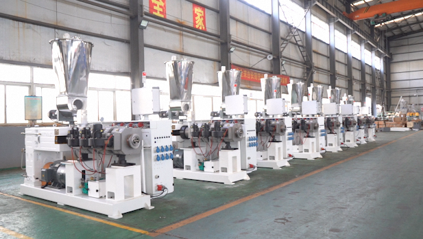 Shenzhen HYPET 1220mm Width Plastic PVC Foam Board Extrusion Production Line PVC WPC Foam Board Panel Making Machine