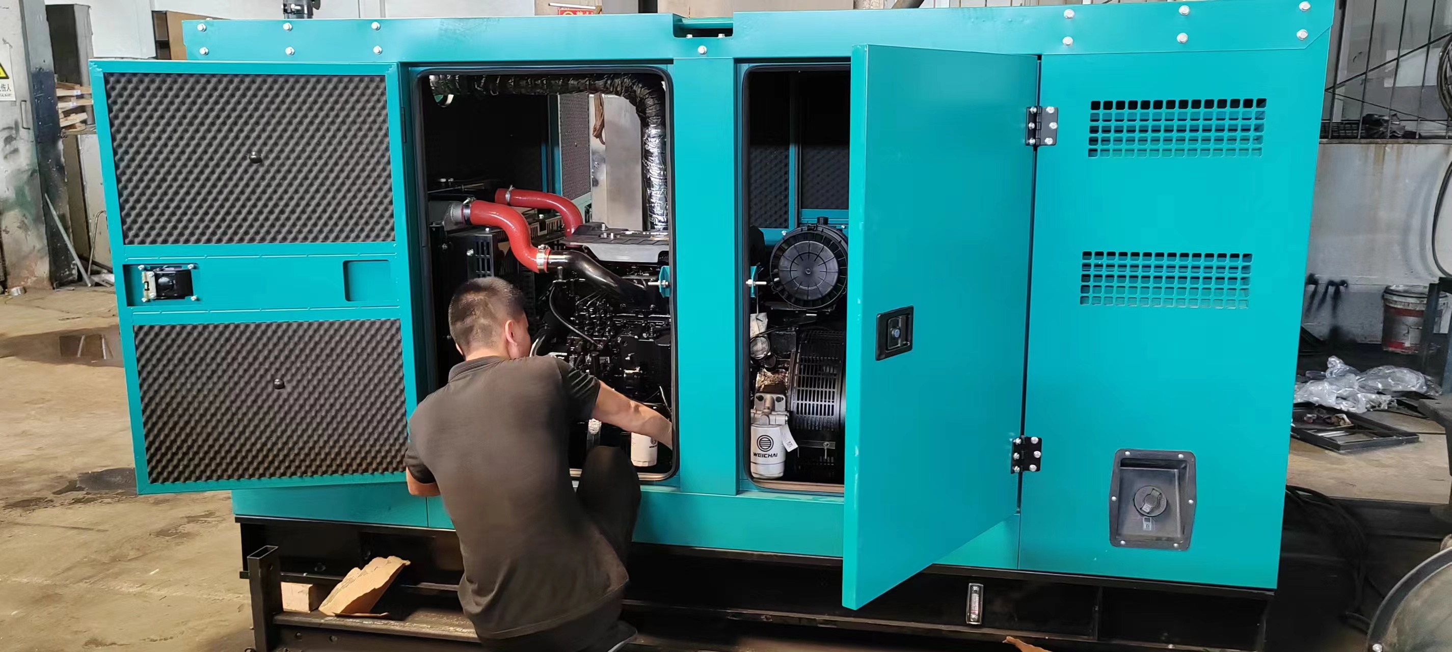 75KW Portable Silent Speaker Generator Set with Water Cooling System and Air Filter