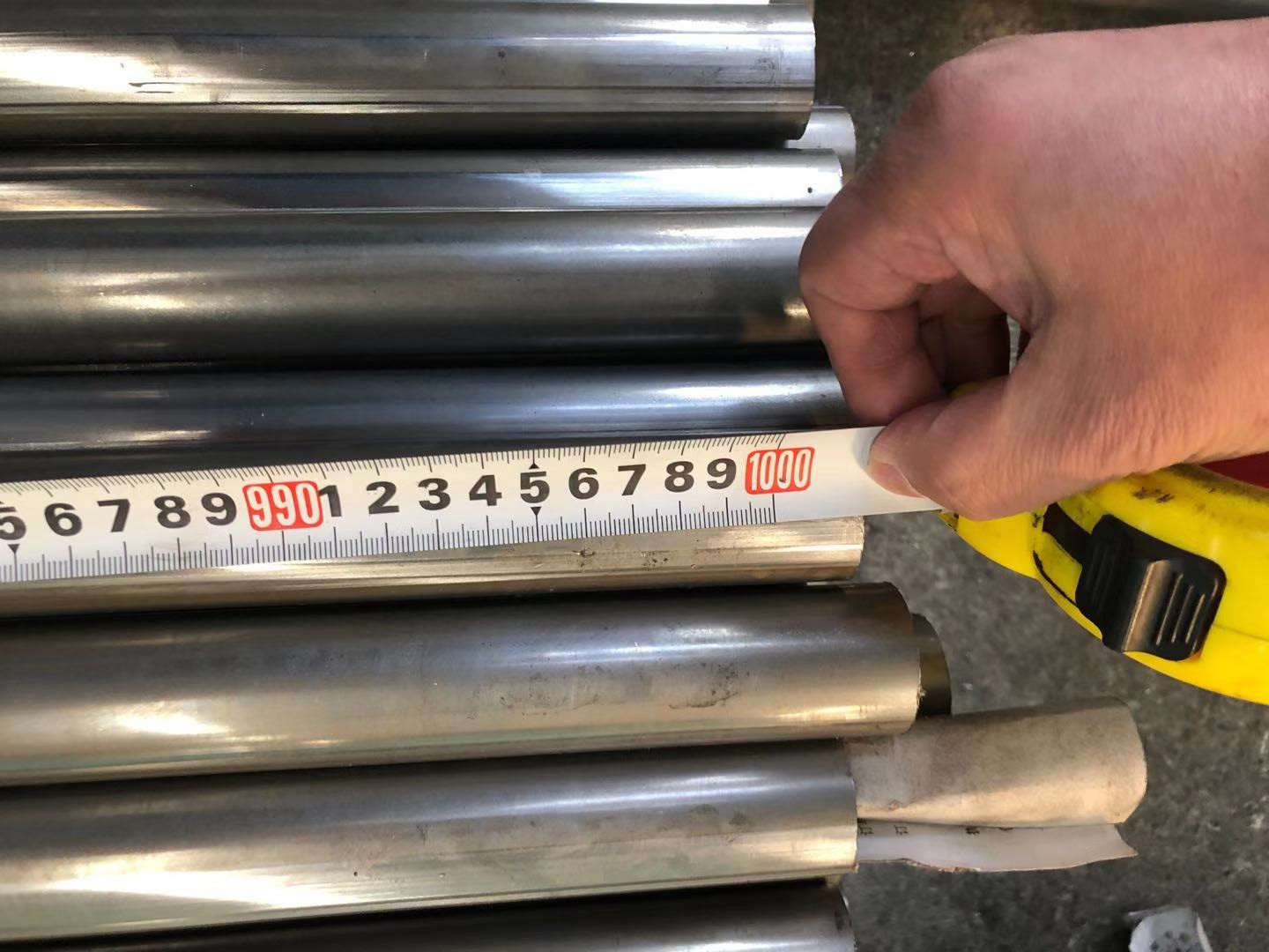 Hot Rolled 304 Seamless SS Steel Pipe 300 Series 301L 304N 310S S32305 316Ti ASTM