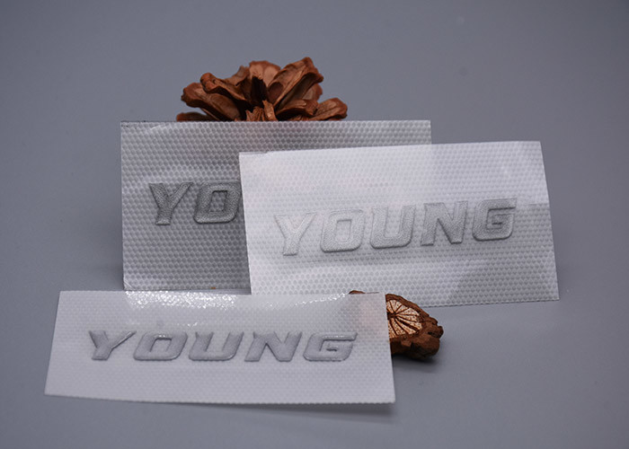 Clothing Molded Printed Silicone Heat Transfer Labels Custom 1x6.5cm