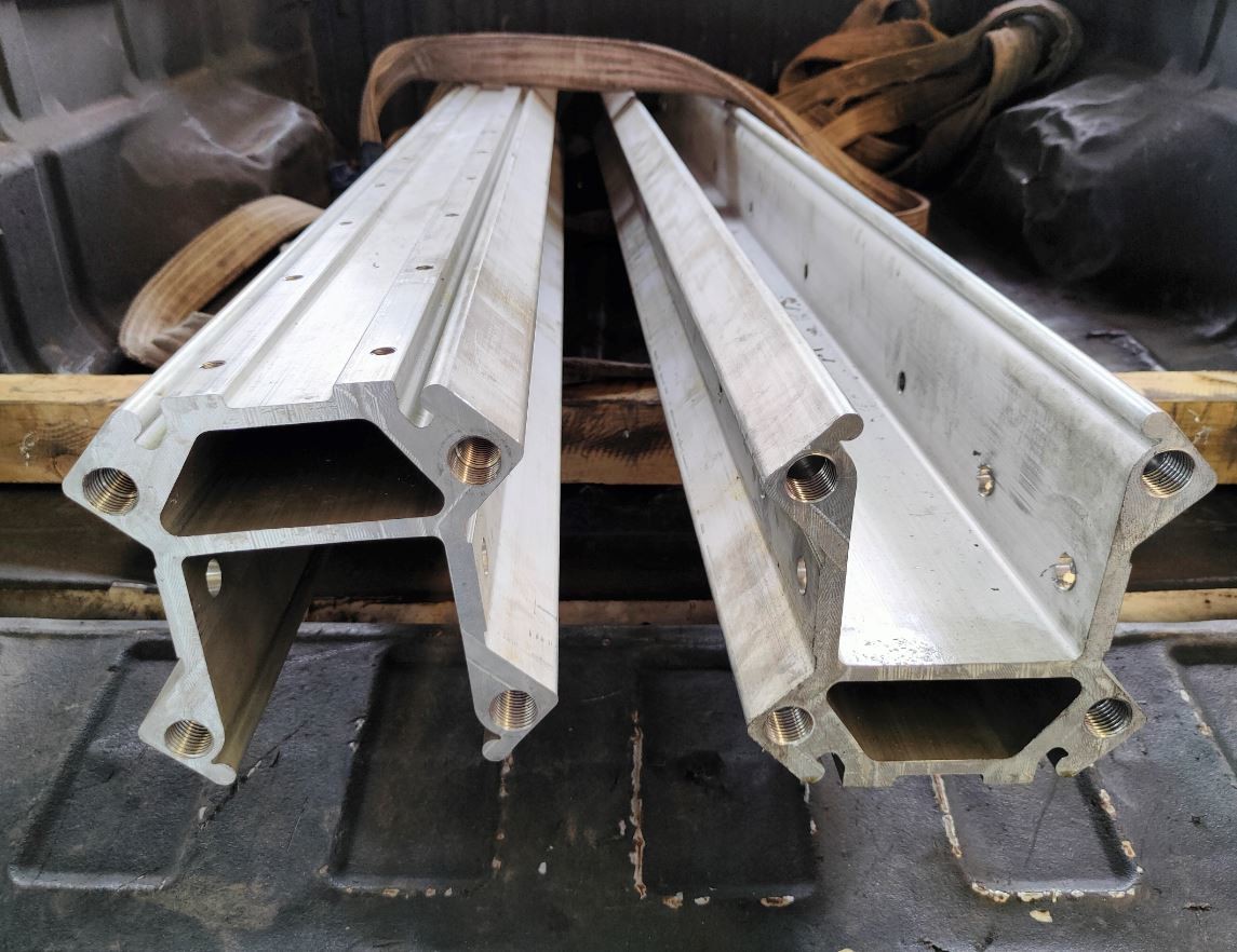 TF500 Boomer Aluminium Extruded Profiles T6 Temperature Feed Beam