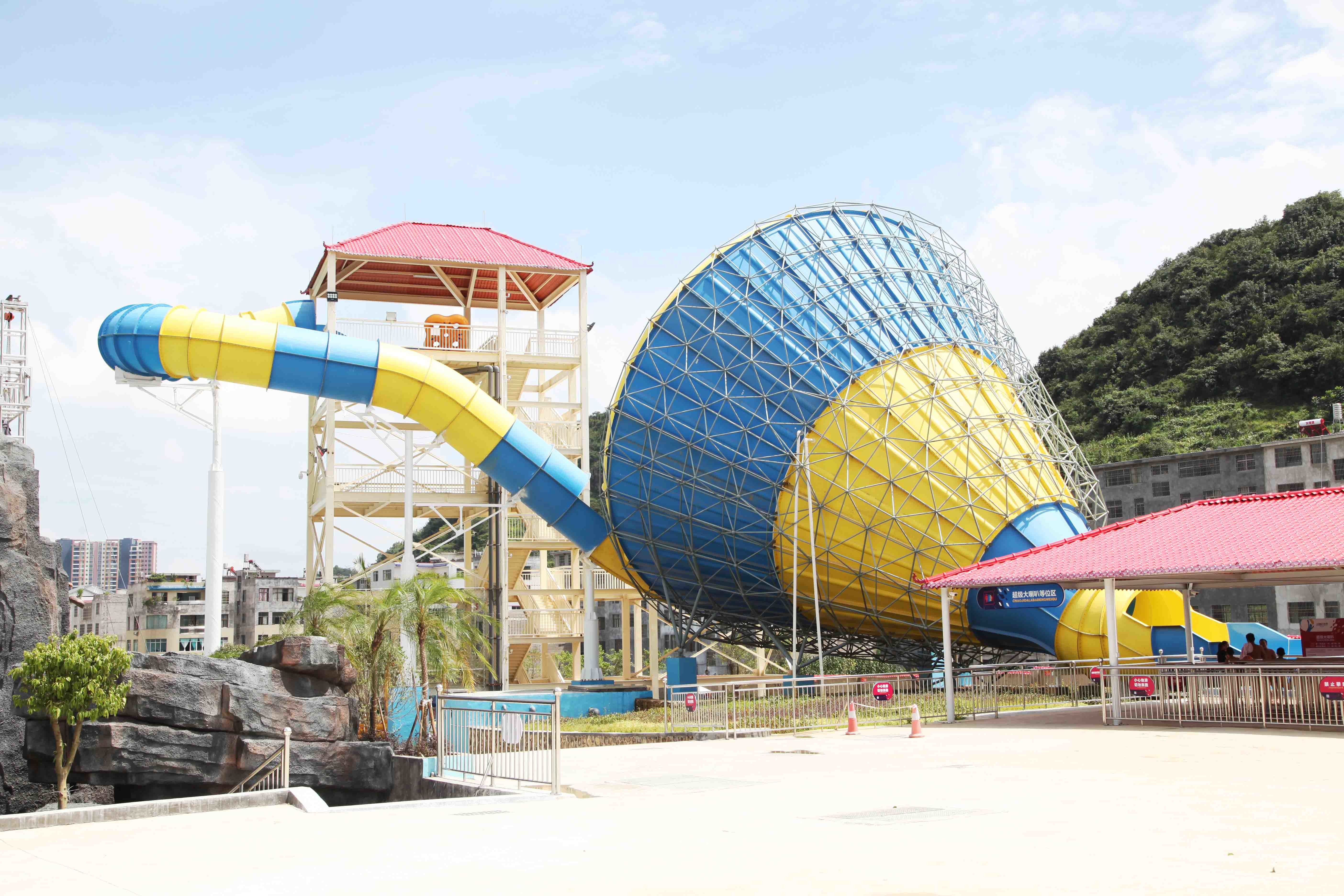 Galvanized Carbon Steel Tornado Slide For Aqua Park / Fiberglass Water Park Equipment