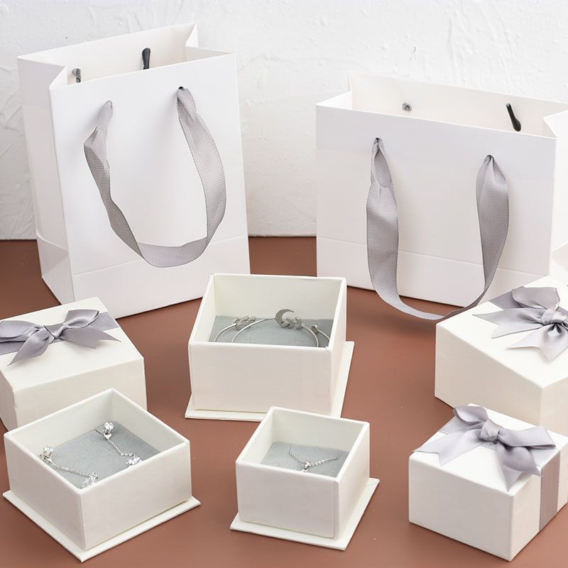 Premium Custom Logo Cardboard Genuine PU Leather Square Ring Bracelet Watch Gift Packing Jewelry Jewellery Set Packaging Display Box with EVA Foam Insert