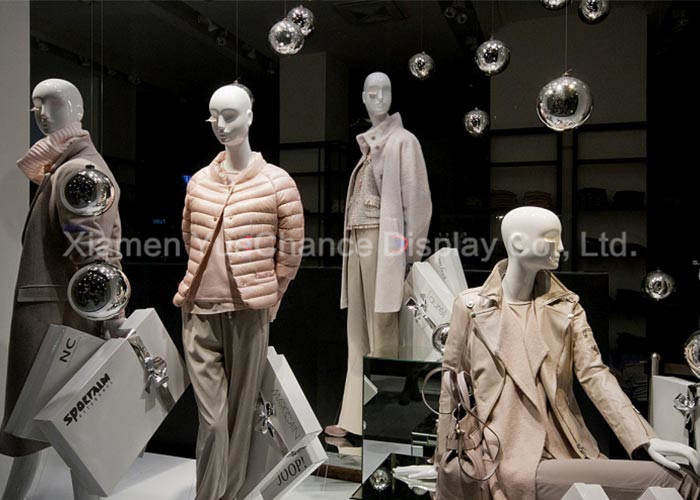 Simple Style Window Display Decorations White Color Fiberglass Balls
