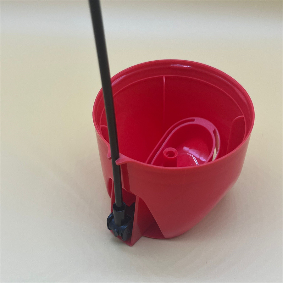 Versatile 65mm Plastic Spray Cap for Beauty Products Lockable