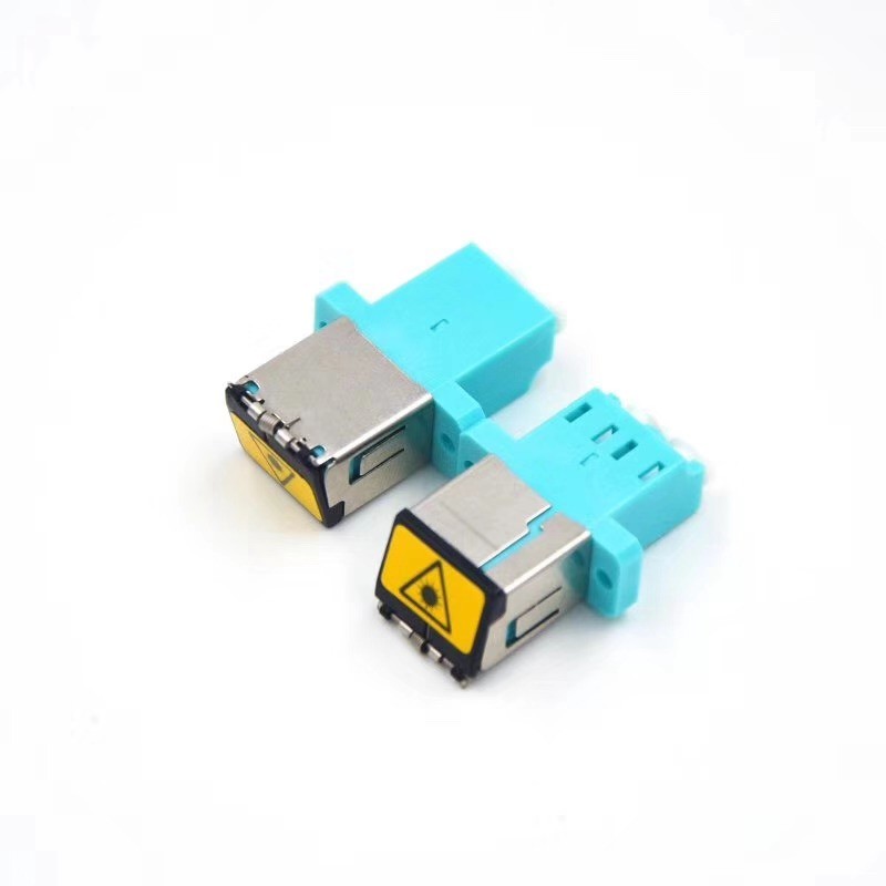 LC fiber optic adapter Fiber Optic Couplers SM/MM/OM3/OM4/OM5 With Metal Shutter,dust protectection and eye protection