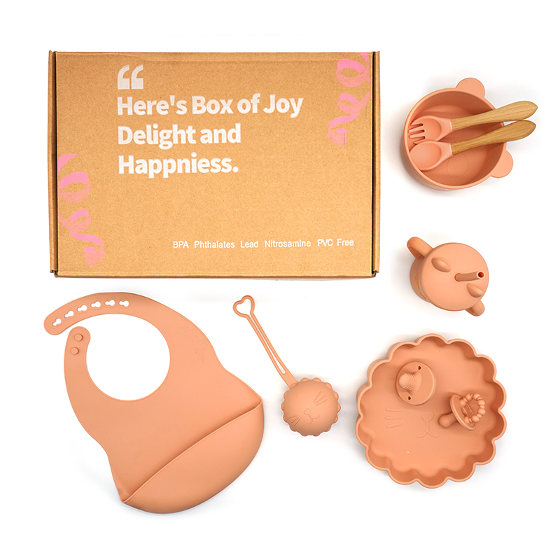 Non Toxic Silicone Baby Feeding Set silicone dummy holder Silicone Bib And Plate Set With Customize Logo
