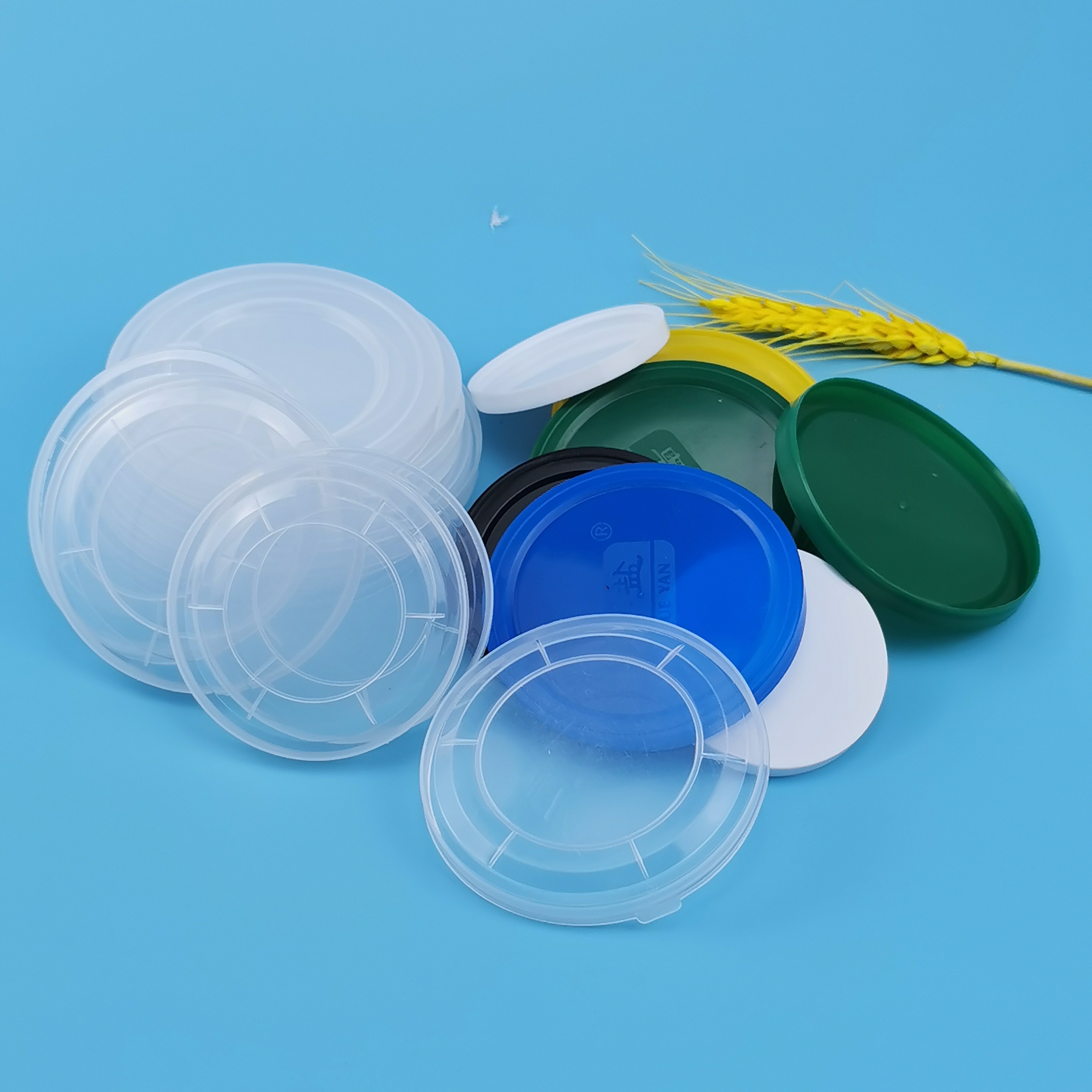 Clear No Toxic 83mm Embossing PE Plastic Lids