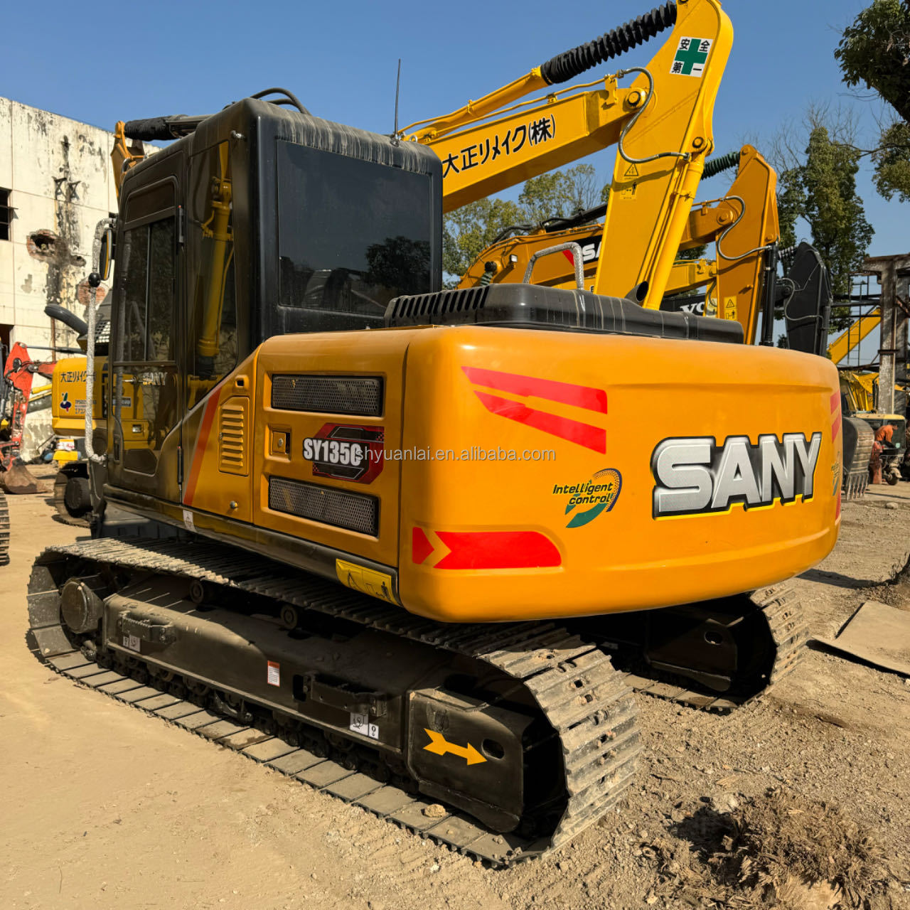 69.6KW Second Hand DOOSAN Sany135 Excavator Energy-saving and Suitable for Crushing