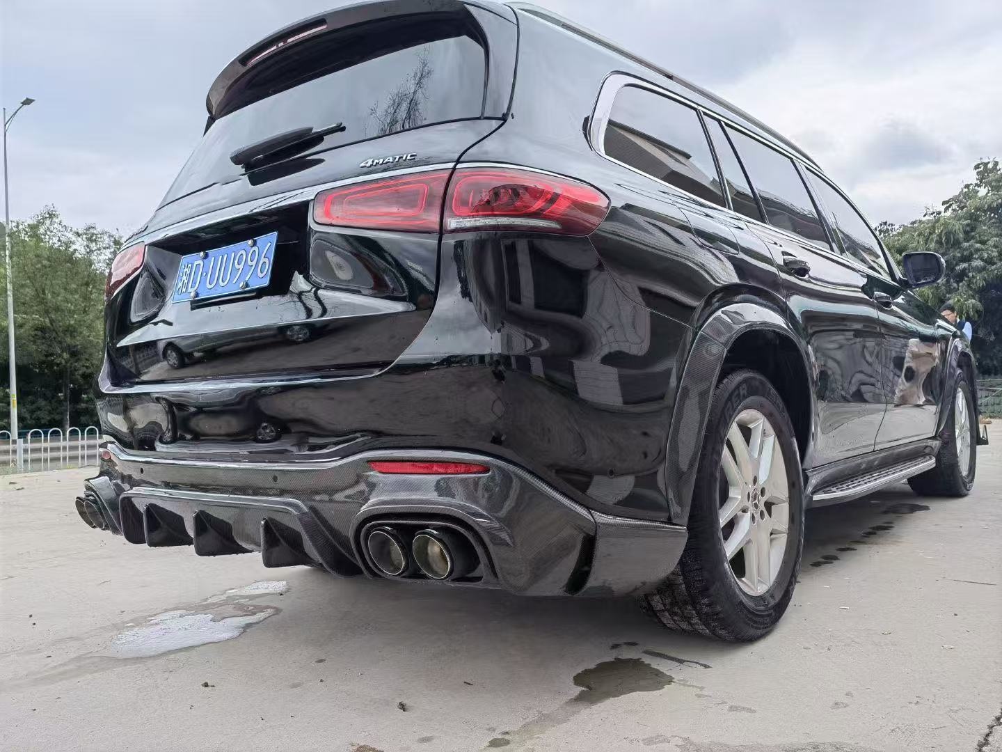 For Mercedes X167 GLS450 Carbon Fiber Body Kit GLS Upgrade BS Style Front Lip Diffuser Spoiler Widebody Kit