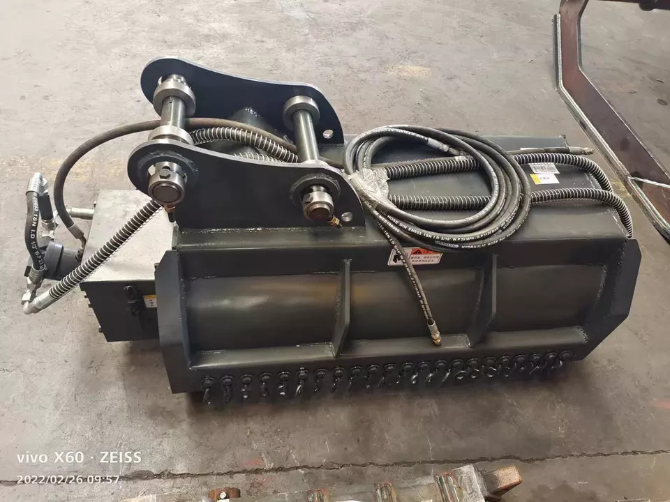 1.5-20 ton Hydraulic Lawn Mower Flail Mower Farms Excavator Attachment Forestry Mulcher