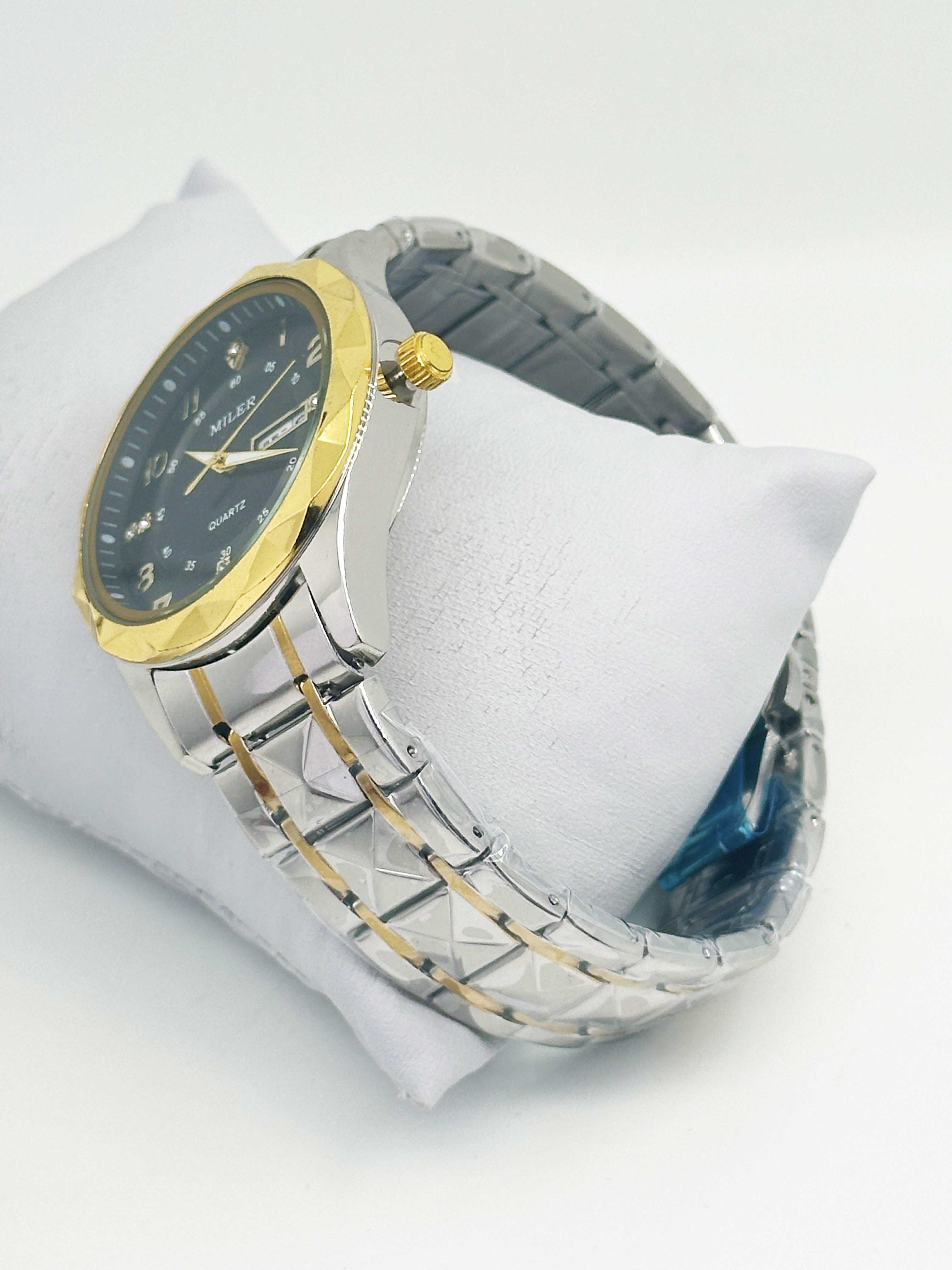 Miler Luxury Men Quartz Watch Waterproof Date Week Luminous Wristwatch Stainless Steel Men's Watches