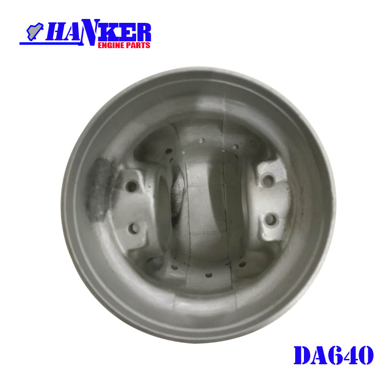 Isuzu DA640 Engine Parts Piston 1-12111-740-0 Stock Guangzhou 1121117400