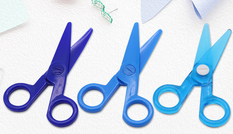 Whole Plastic Small Scissors Safe Colorful Hobbies DIY Material Tools for Kids Toddlers Teachers Preschool Hand-craft