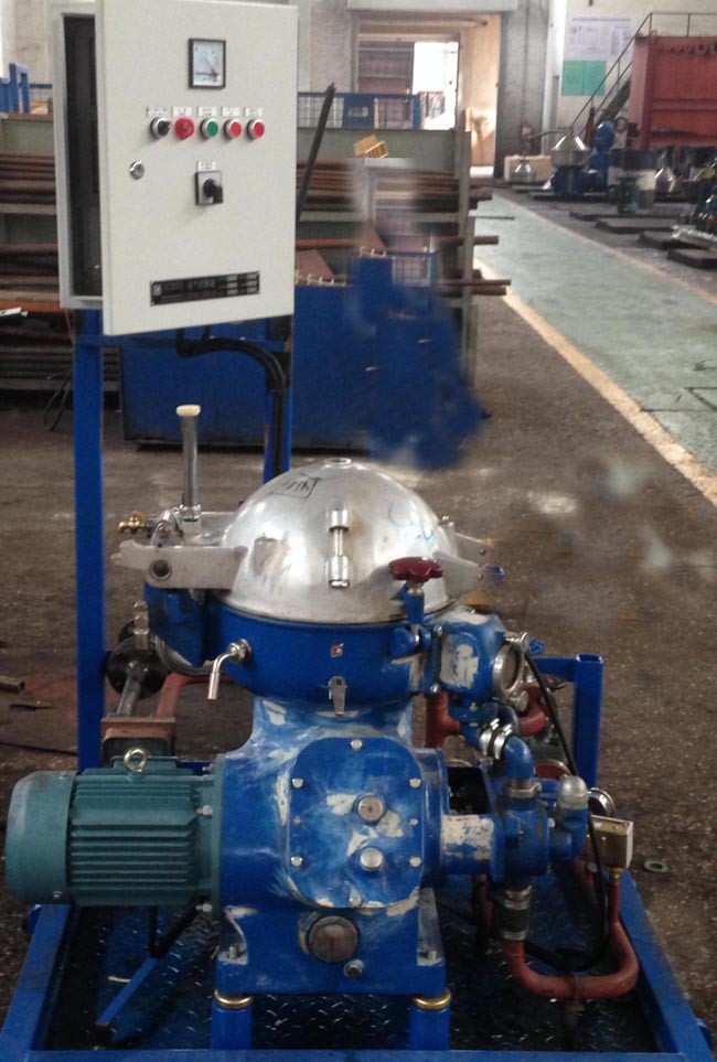 Large Capacity Maine Oil Centrifugal Separator Skid Type Modular With Heating Device