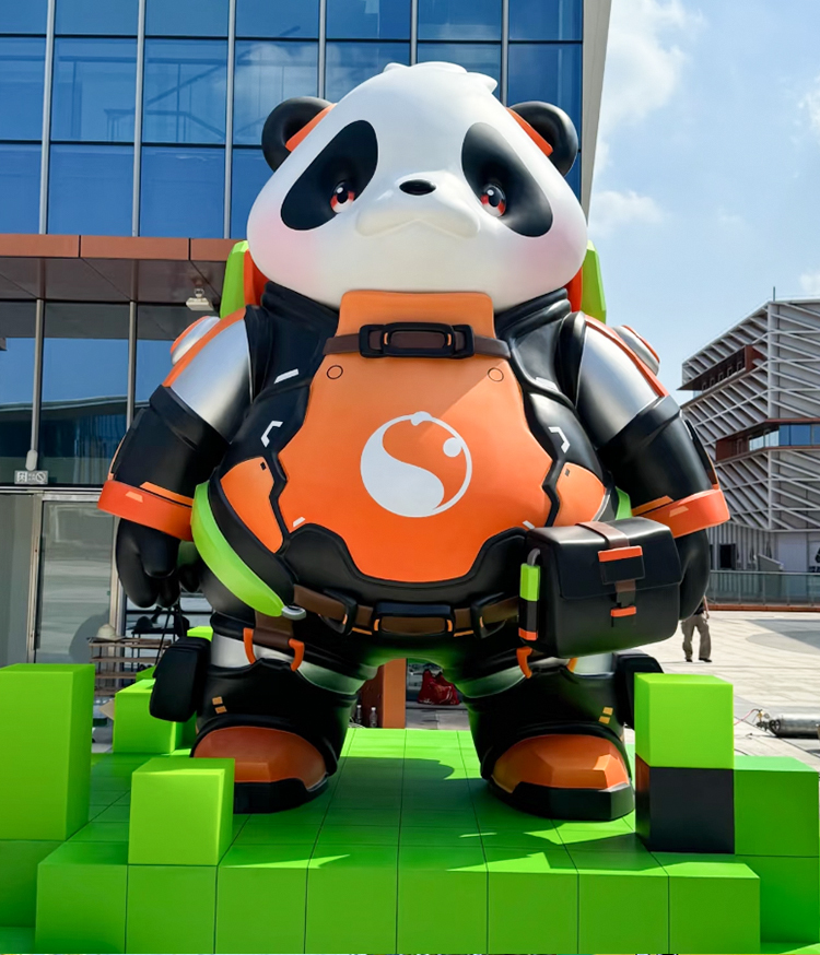 Colorful 3m High 3D Cartoon Resin Fiberglass Sculpture For Event Exhibition Easy To Clean And Long-Lasting