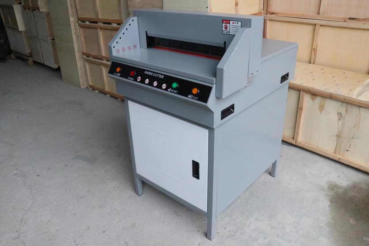 Auto Paper Pressing 450V Electric Paper Cutter A3 Trimmer with 40mm Cutting Thickness