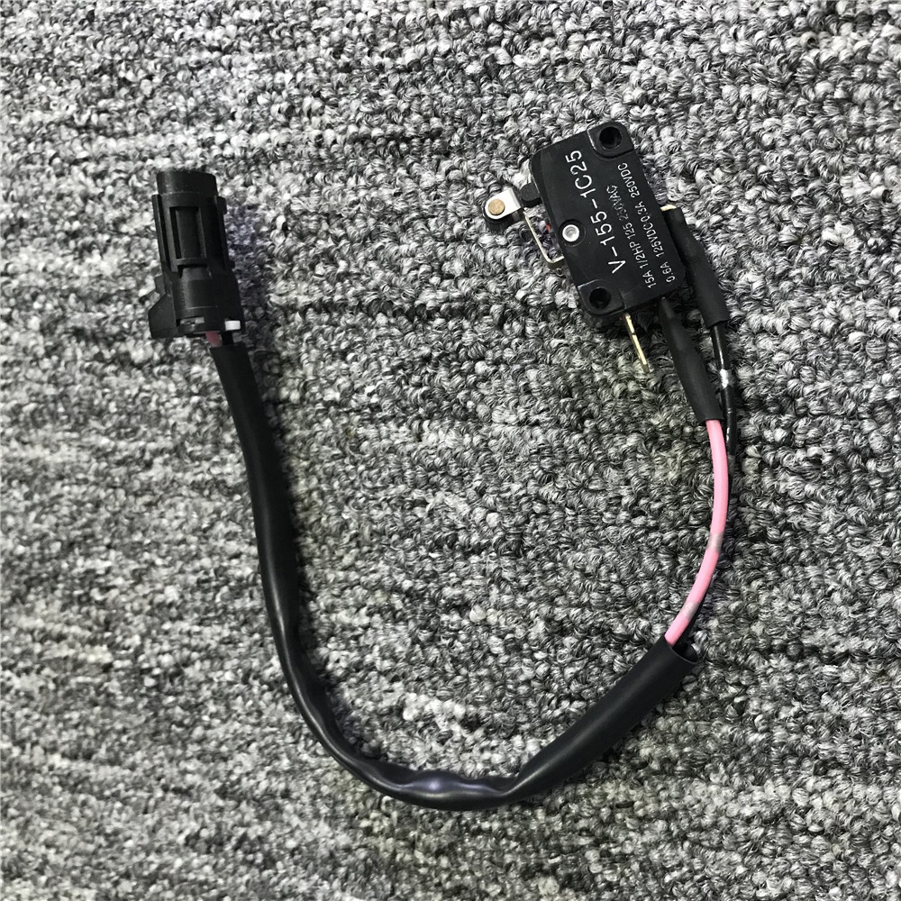 Mechanical Micro Switch Sensor V-155-1C25 For Doosan Excavator DX55/DX60