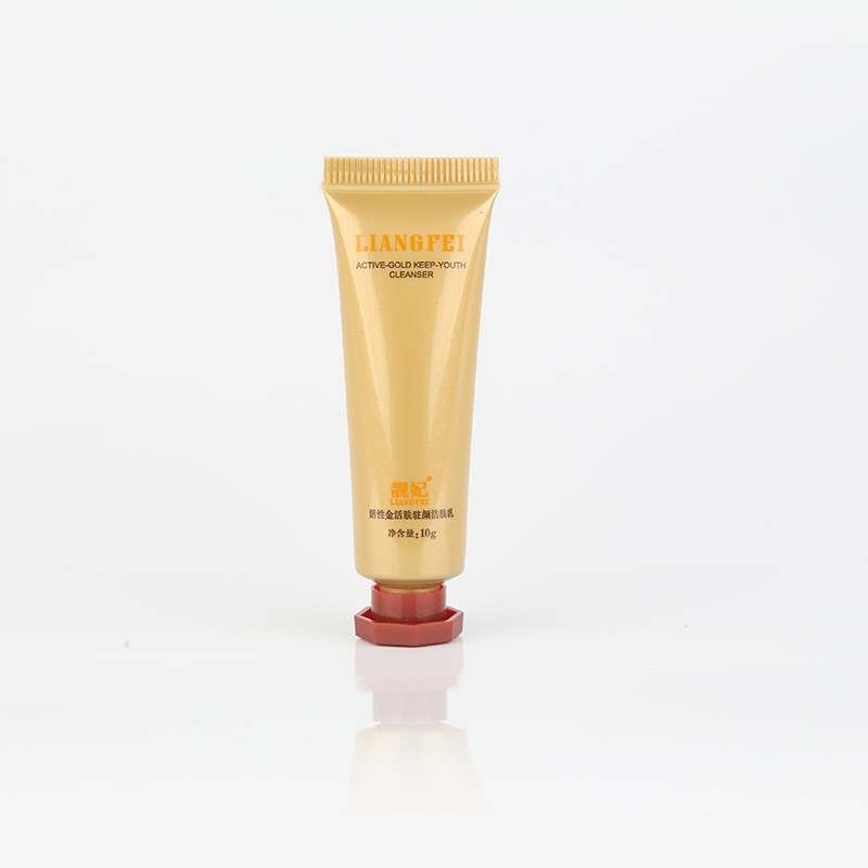 Screw Cap 30mm BB Cream Plastic Cosmetic Tubes With Offset Printing