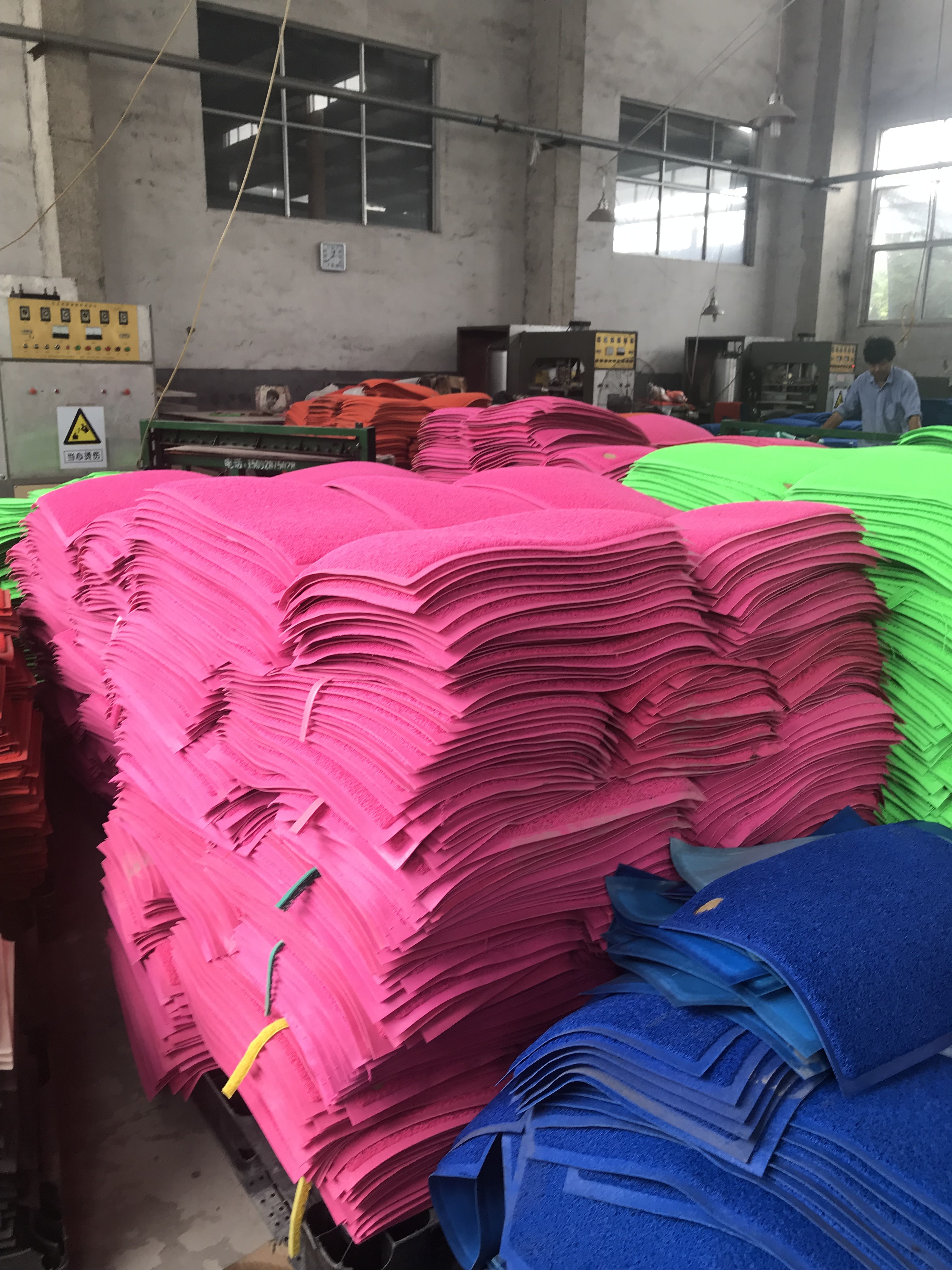High Performance Foot Mat Making Machine , Car Coil Mat Production Line Cutomized