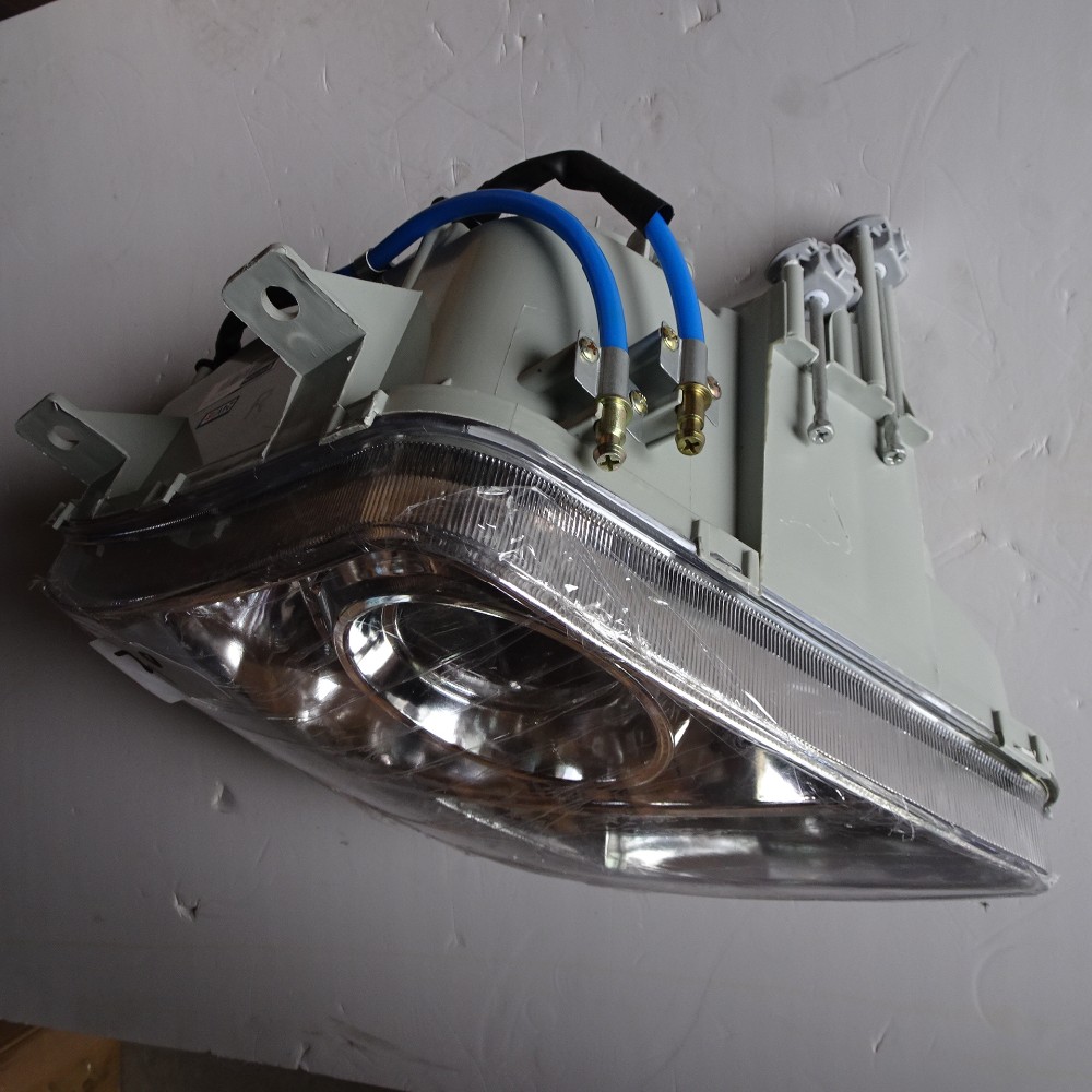 HOWO truck spare parts WG9925720001 HOWO truck auto headlight