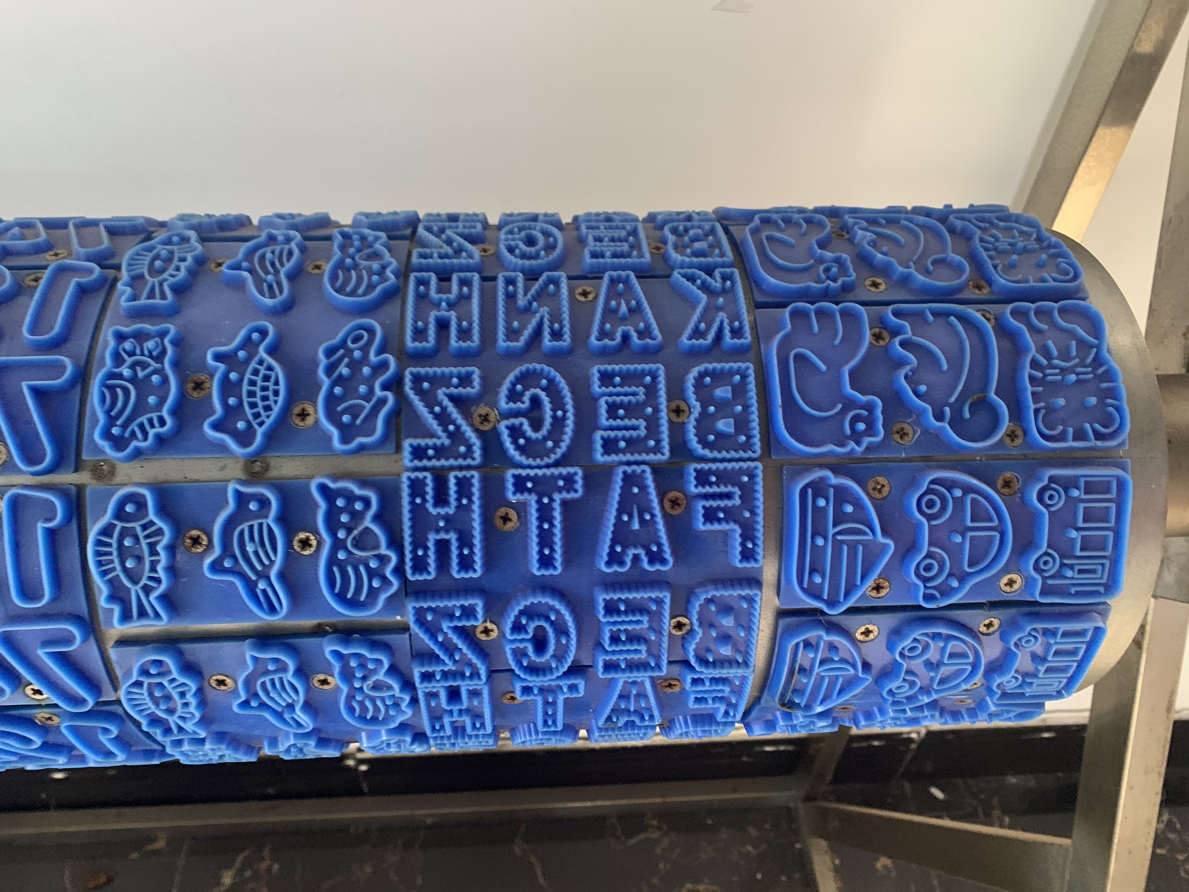 ISO Standard Biscuit Production Line Biscuit Roller Mould Commercial Using