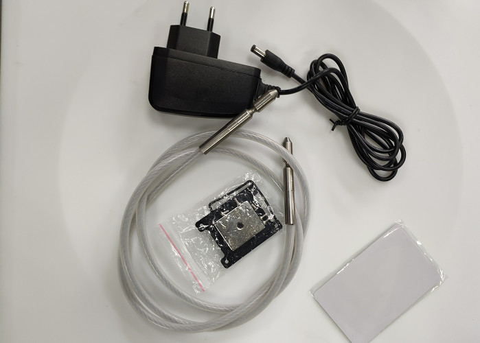 Waterproof Container GPS Tracker Long Battery Life With 304 Stainless Steel Lock Rod