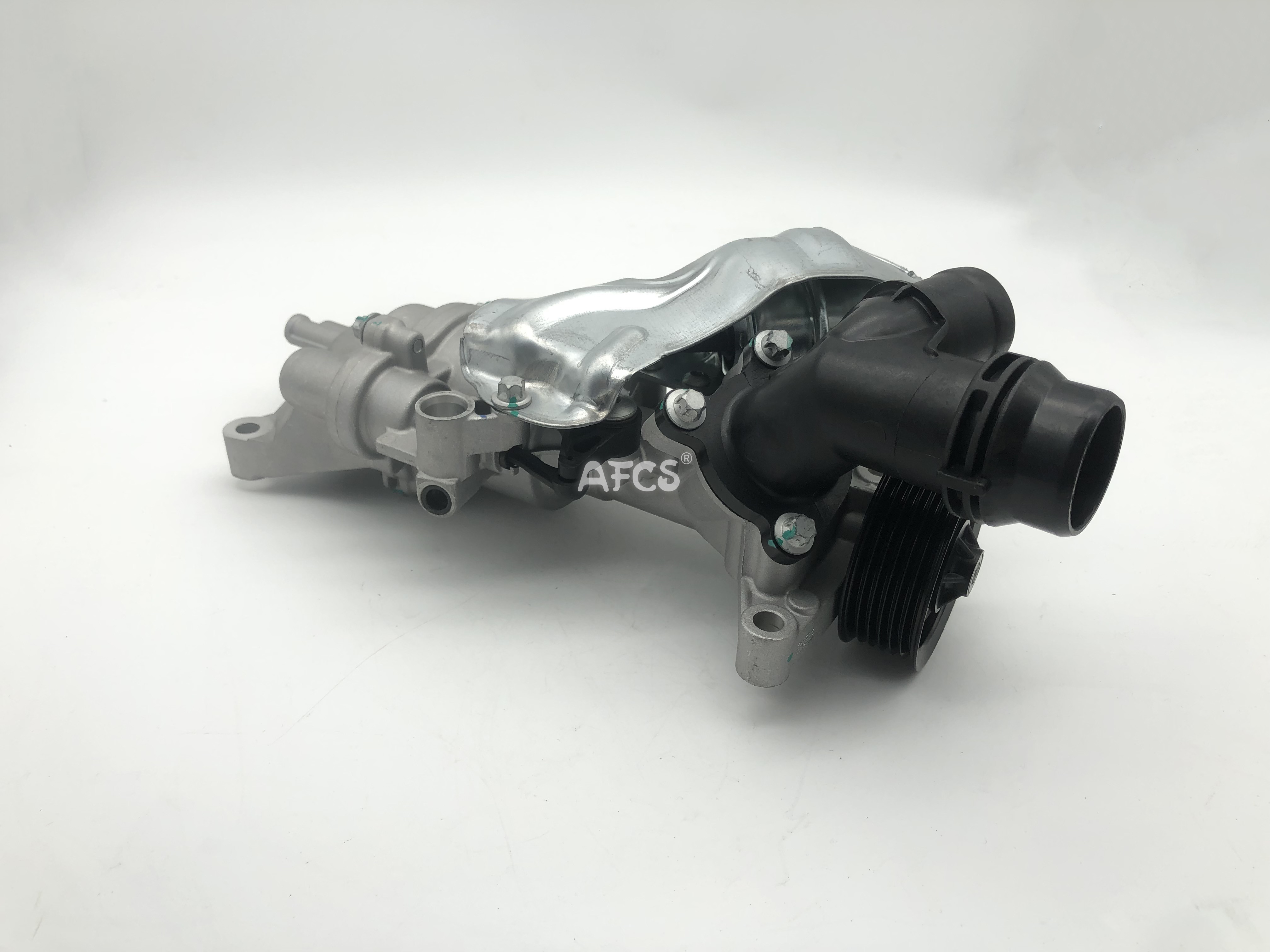 2742000701 2742001507 Water Pump For MERCEDES BENZ W205 C205 S205
