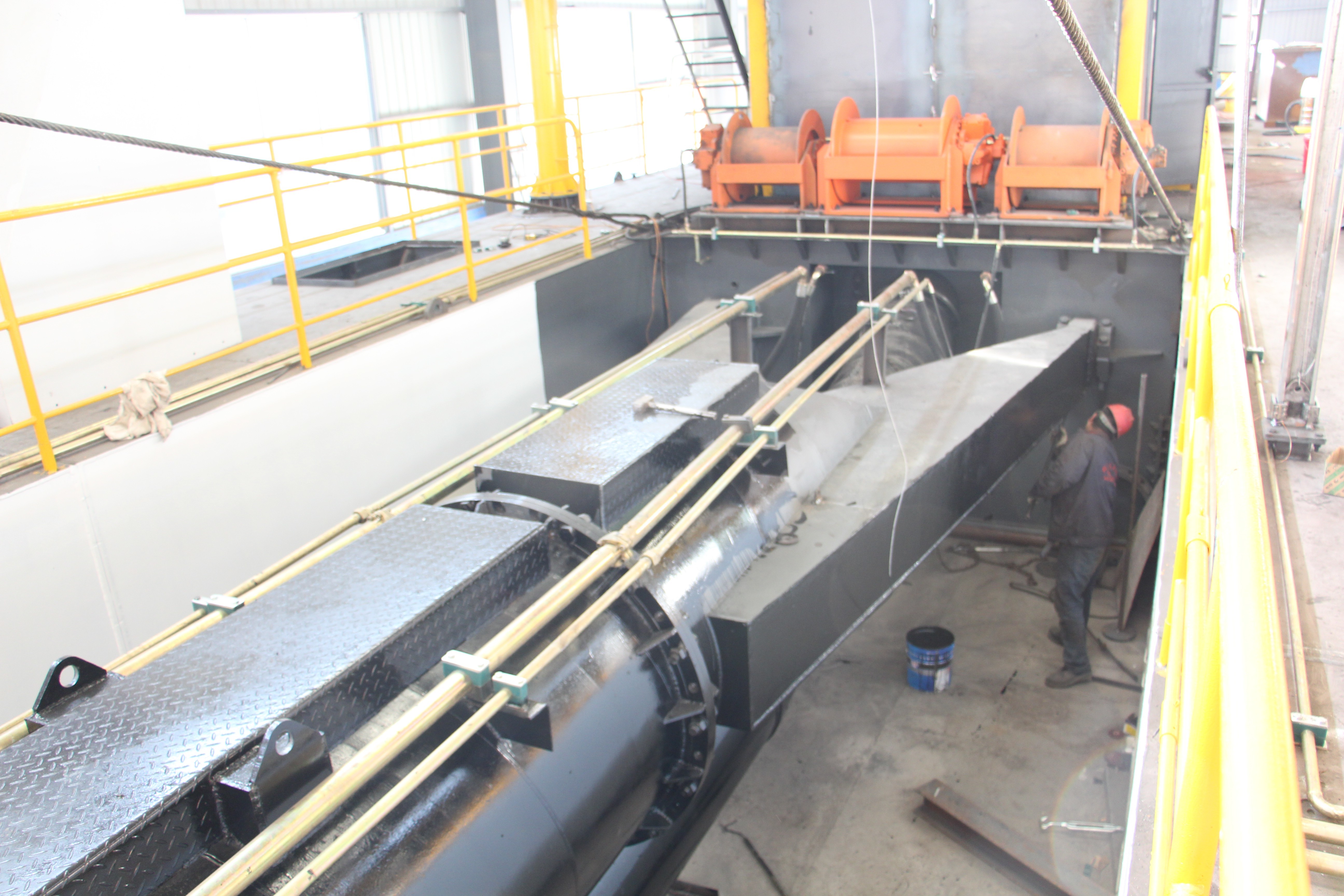 20 Inch Sand Mining Machinery 25m Gold Mining Dredger Pond Dredging Equipment