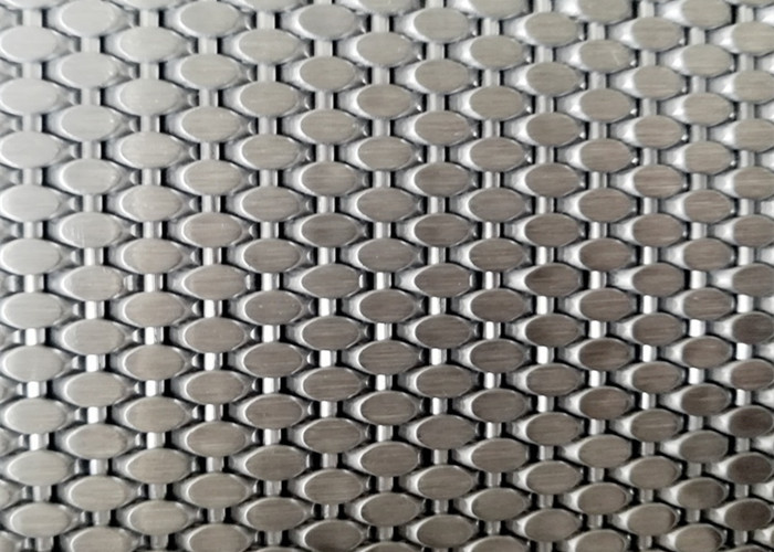 Decorative Metal Facade Mesh , Crimped Type Woven Wire Fabric For Curtain Wall