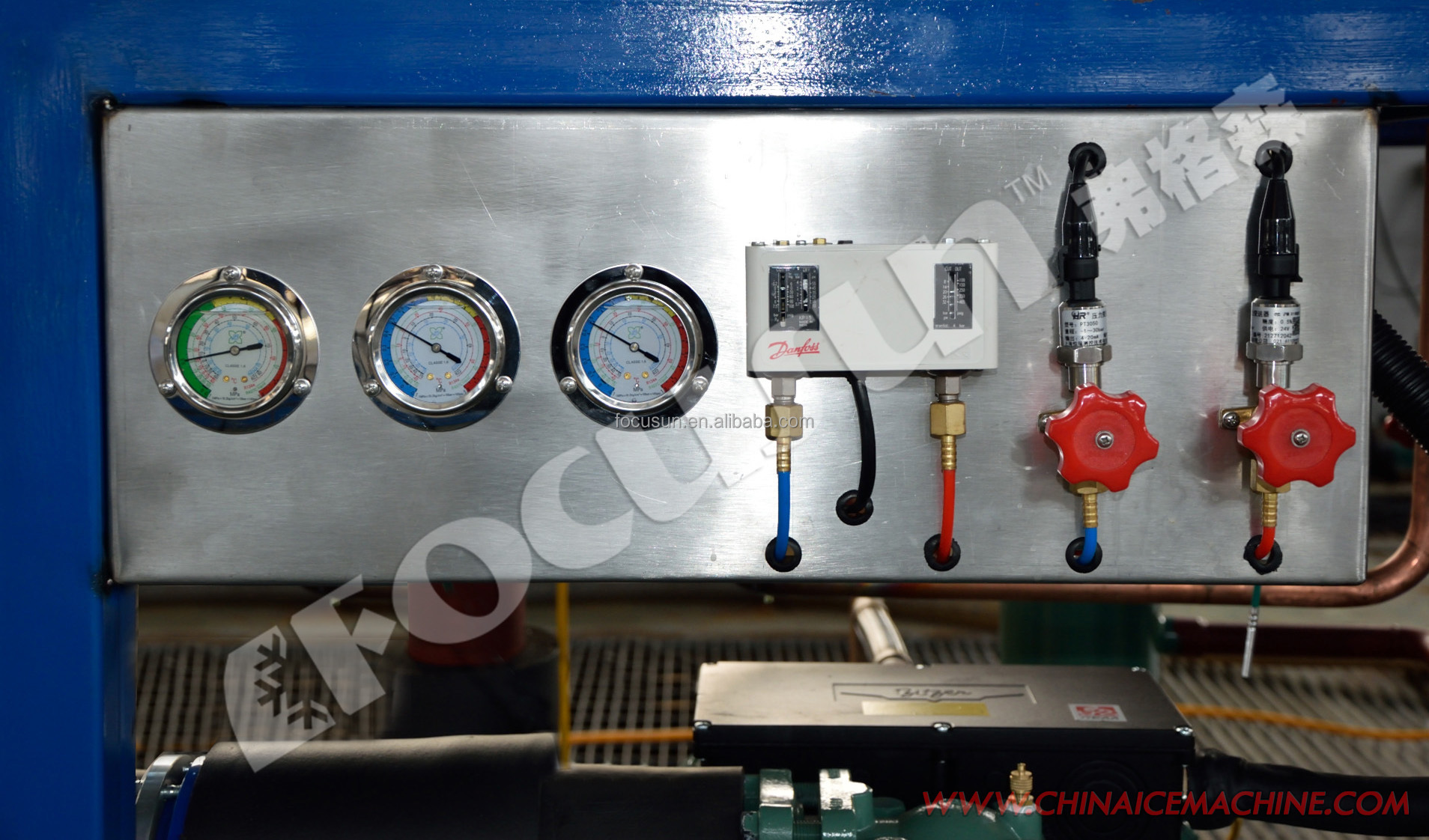 Stainless Steel/Galvanized Steel Material 20 000kg Plate Ice Making Plant for Industrial