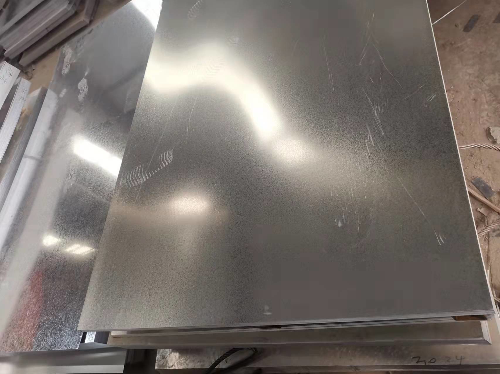 Hot Dipped 600mm Galvanised Steel Coil Dx51d+Z Z275-Fb