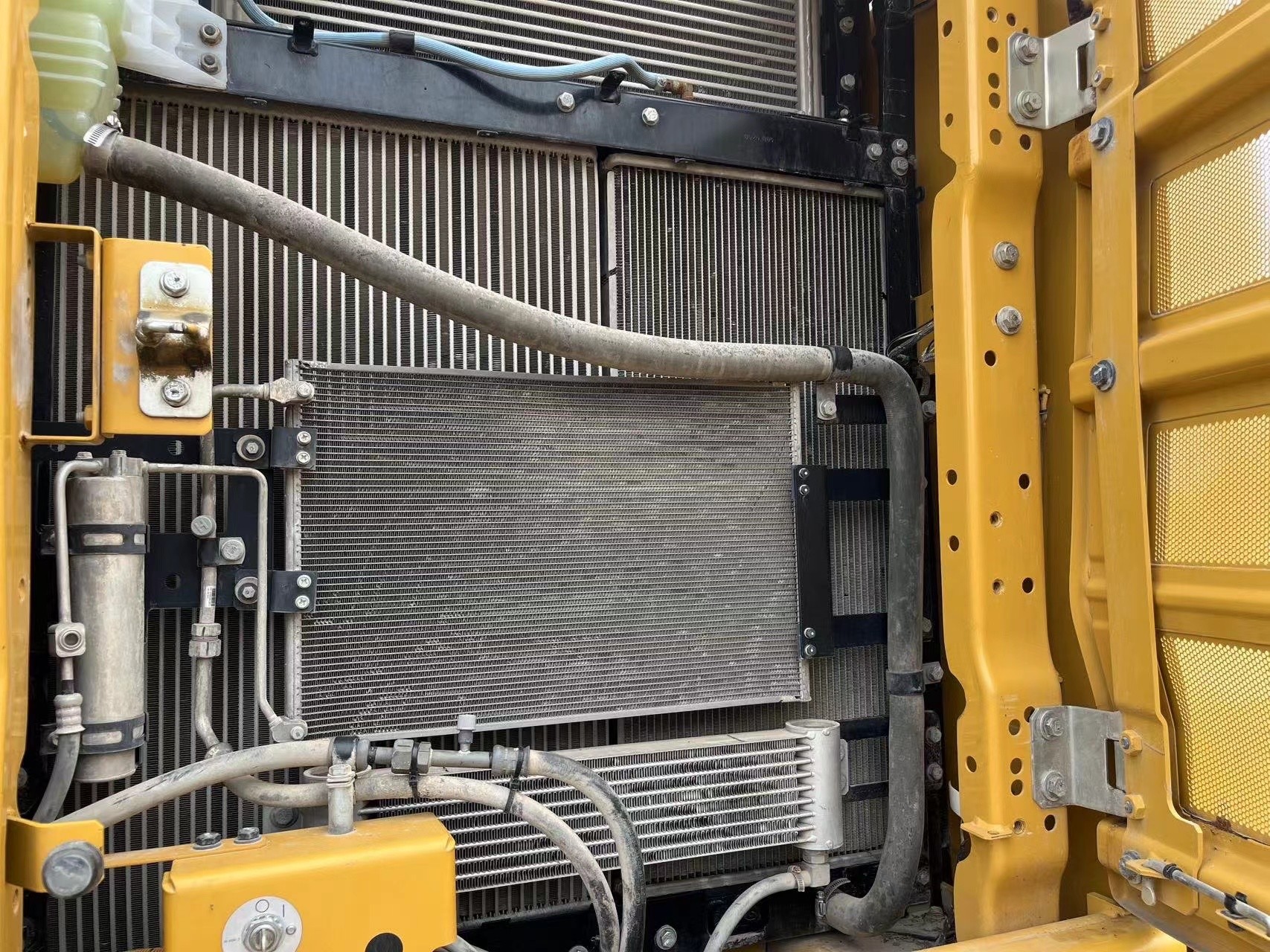 20ton Heavy Equipment Caterpillar Used Premium Excavator 320gc