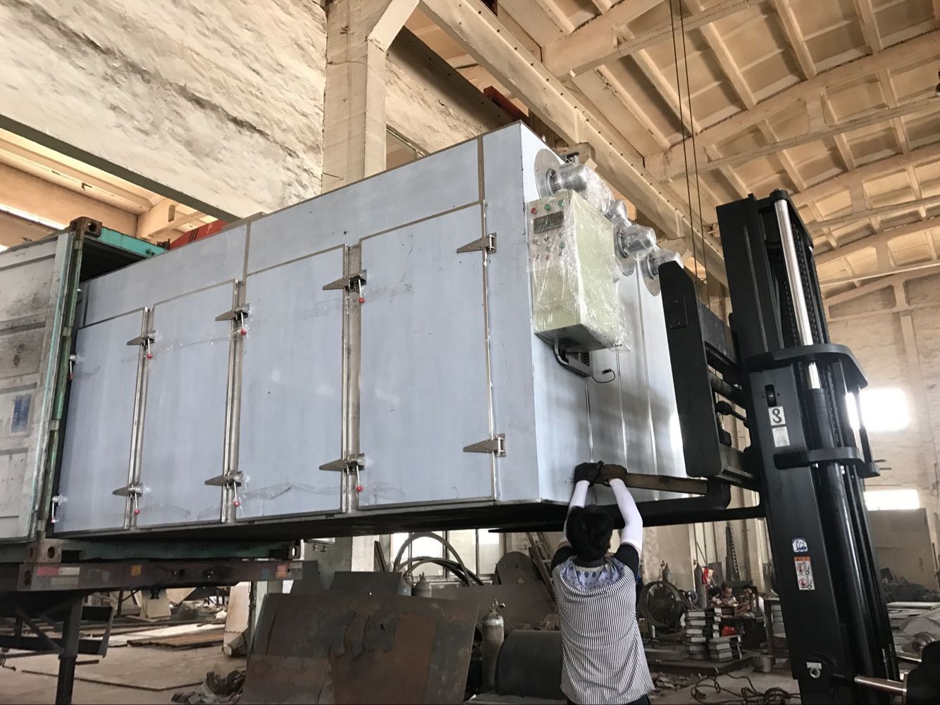 CT-C-IV 192 Plates Mango Banana Drying Machine Tablet Production Lines
