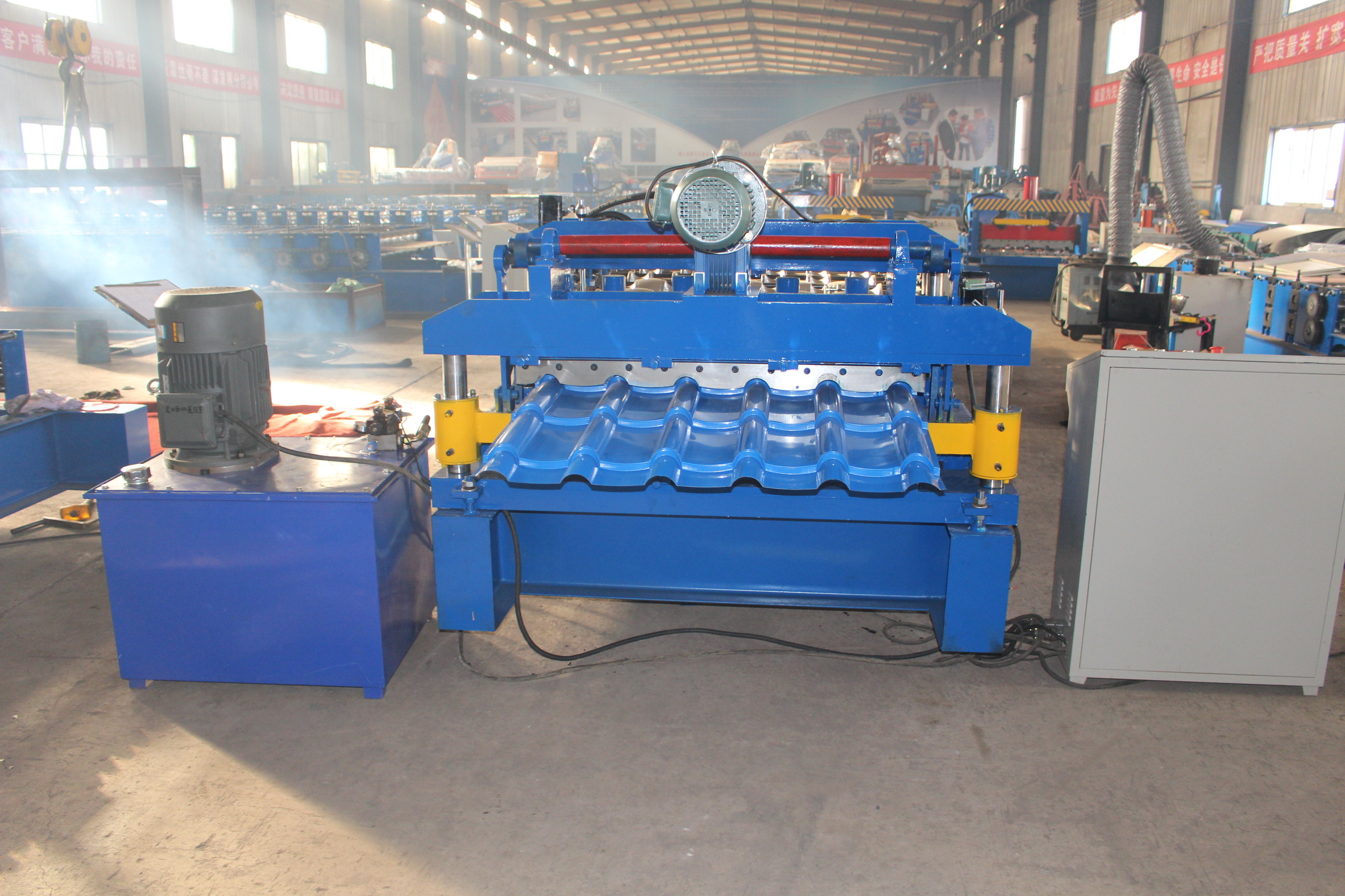 0.3mm 20m/Min Glazed Tile Roll Forming Machine For Building Material