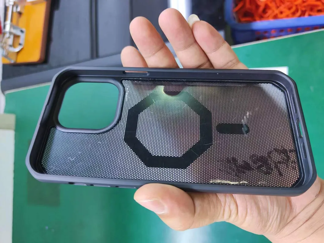 Mobile Phone Case Liquid Silicone Protective Case with a Minimalist Drop Resistant Style, Supports Multiple Colors. Comon30