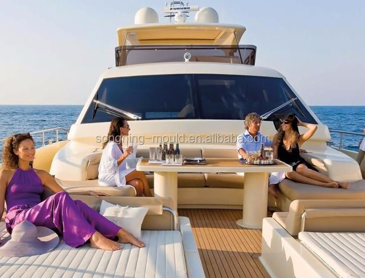 Outdoor Synthetic Teak Wood Floor for Boat Resistant to Sea Water Corrosion and Wear