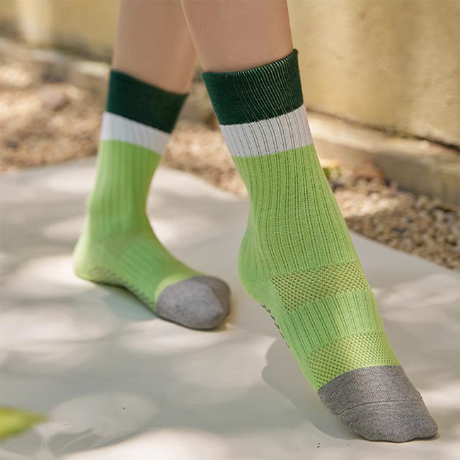 Stripe Cuff Breathable Mesh Anti Slip Gym Pilates Grip Crew Yoga Socks