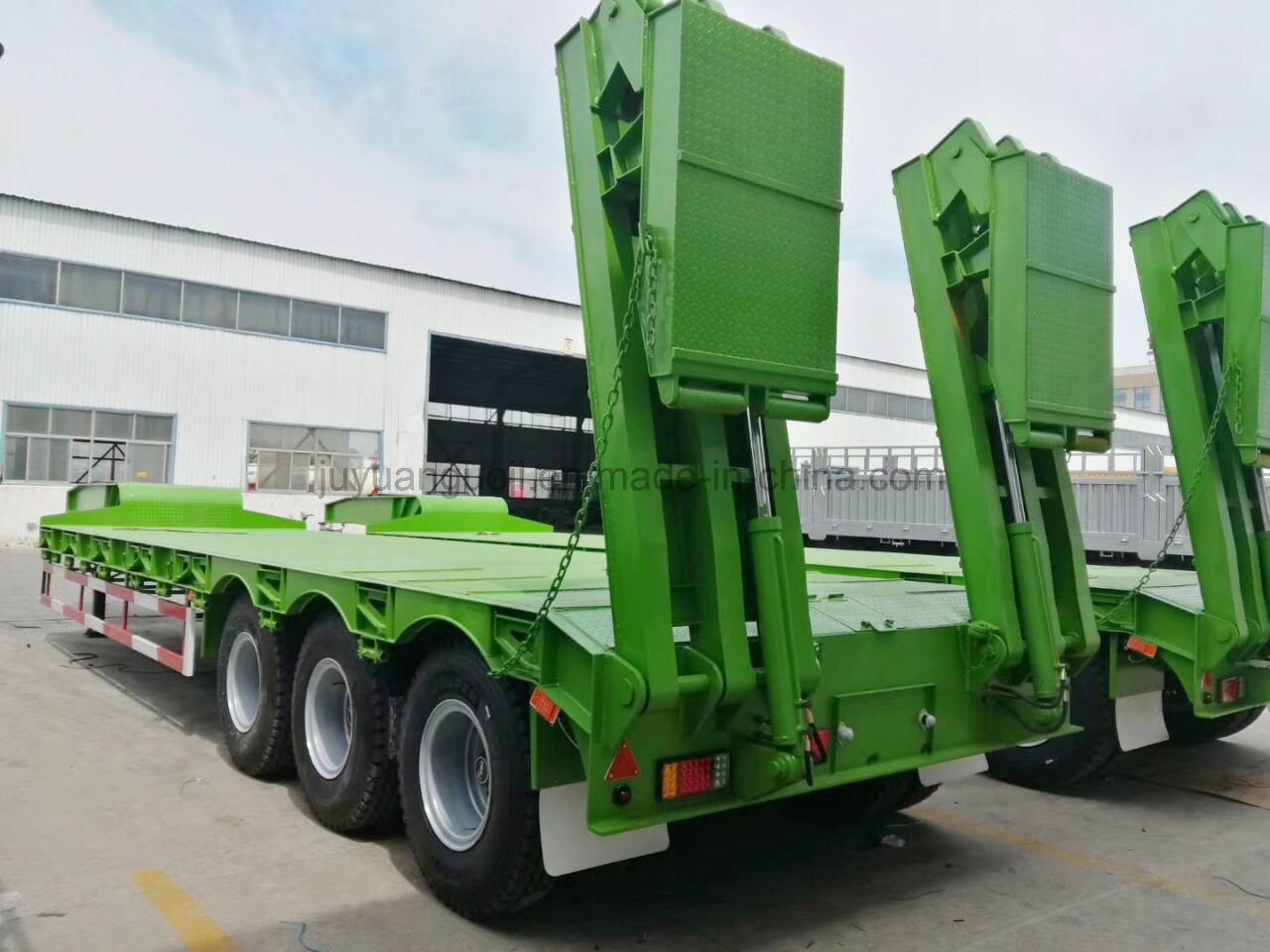 Max Payload 45 100 Tons 3 Axles Low Bed Semi Trailer for Excavator in South Africa