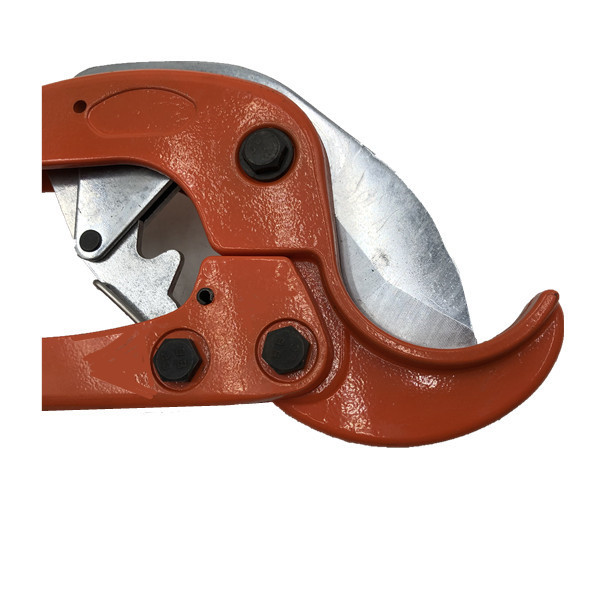 Plumbing Plastic Pipe Cutter Toolstation HT63B Pipe Cutting Tool