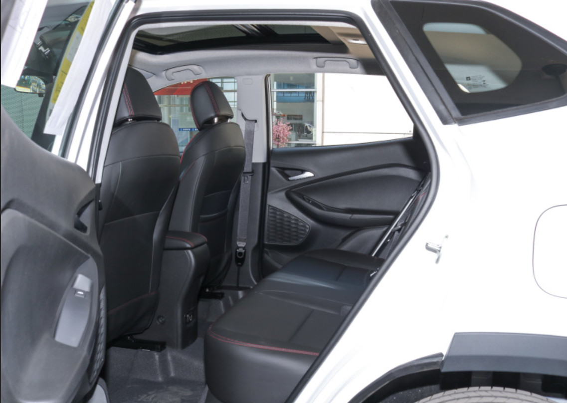 Chevrolet Tracker 2022 Tracker Gasoline RS 1.5T CVT KU PRO 5 Door 5 seats Small SUV