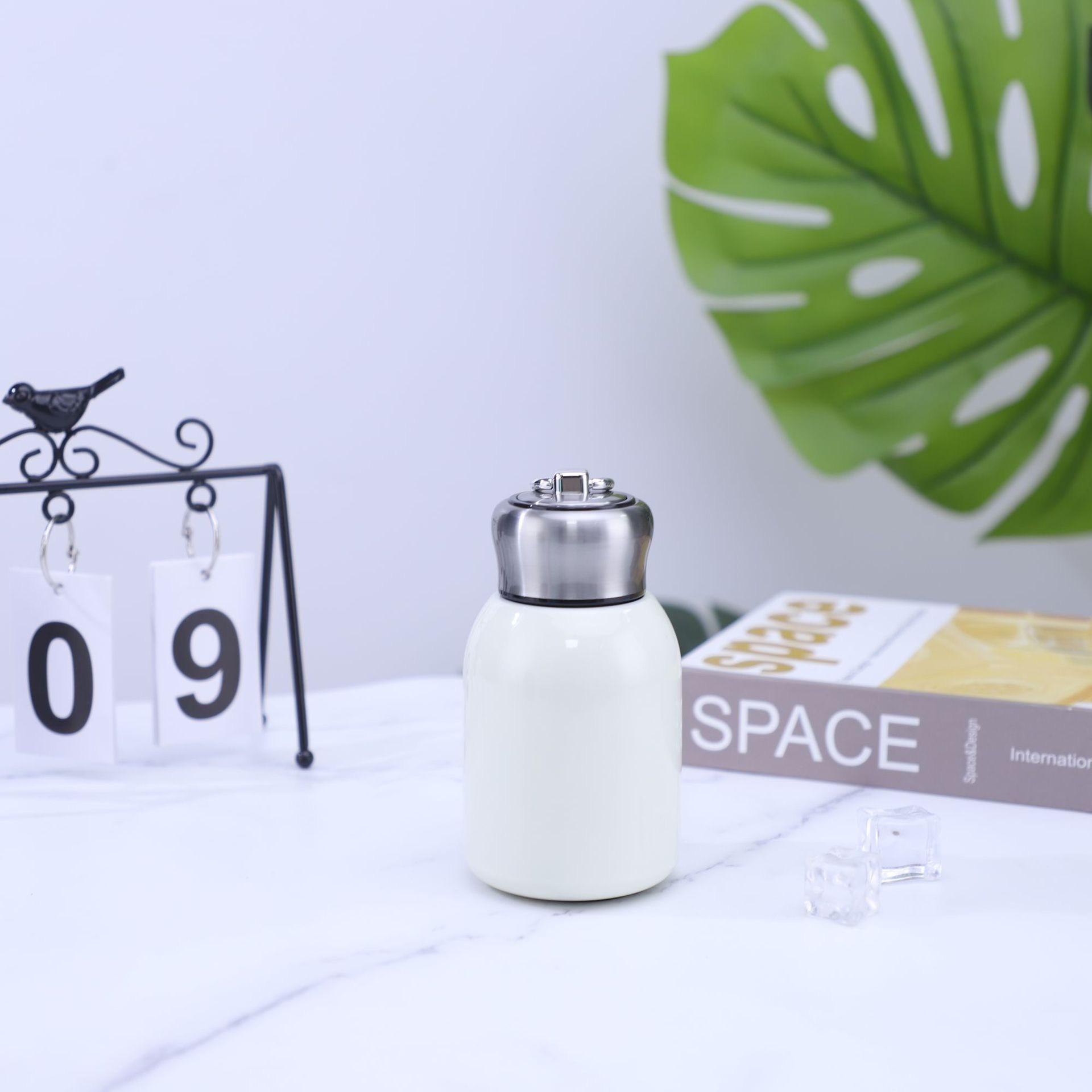 stainless steel mug with lid