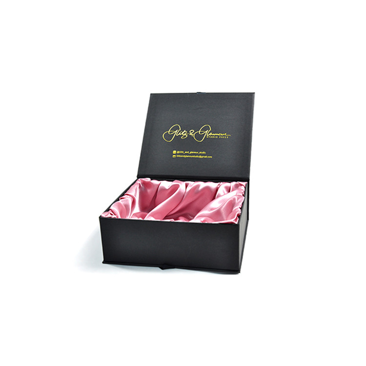 Romantic Decor Valentines Day Gift Box Artificial Rose Flower Gift Box