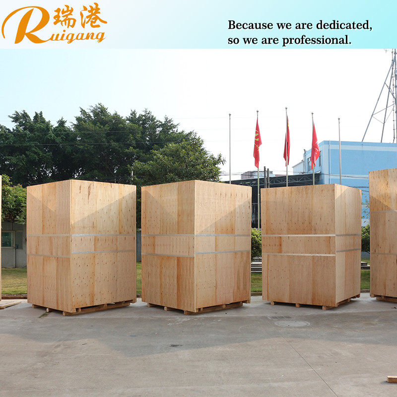 3%/6% Red Fire Safety Foam Bladder Tank 1-18m3 Fire Protection For Tank Farms