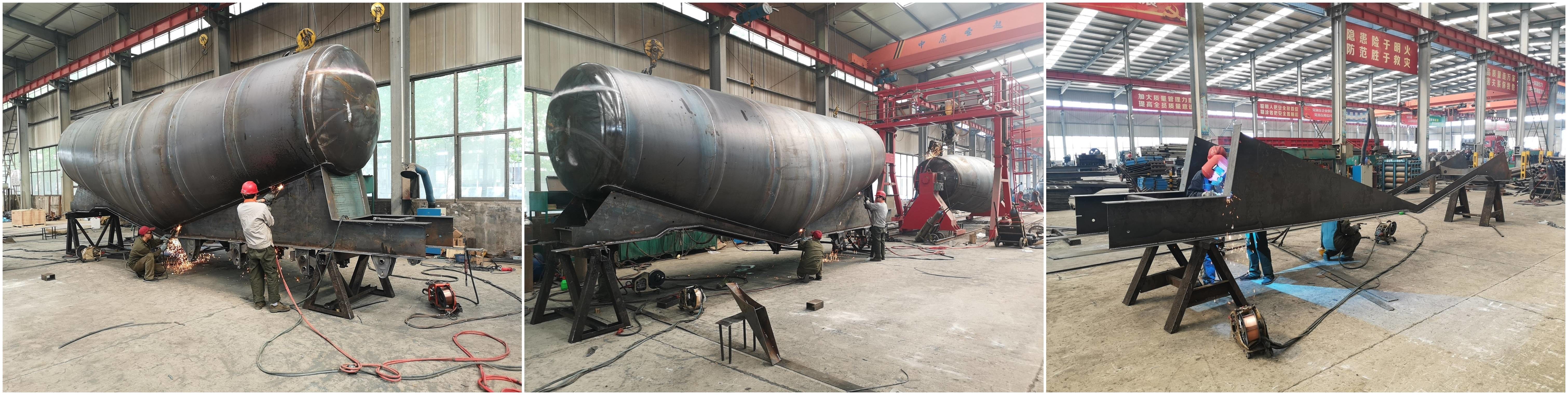 Pneumatic Tri Axle 45cbm Bulk Cement Trailer 60T 70T